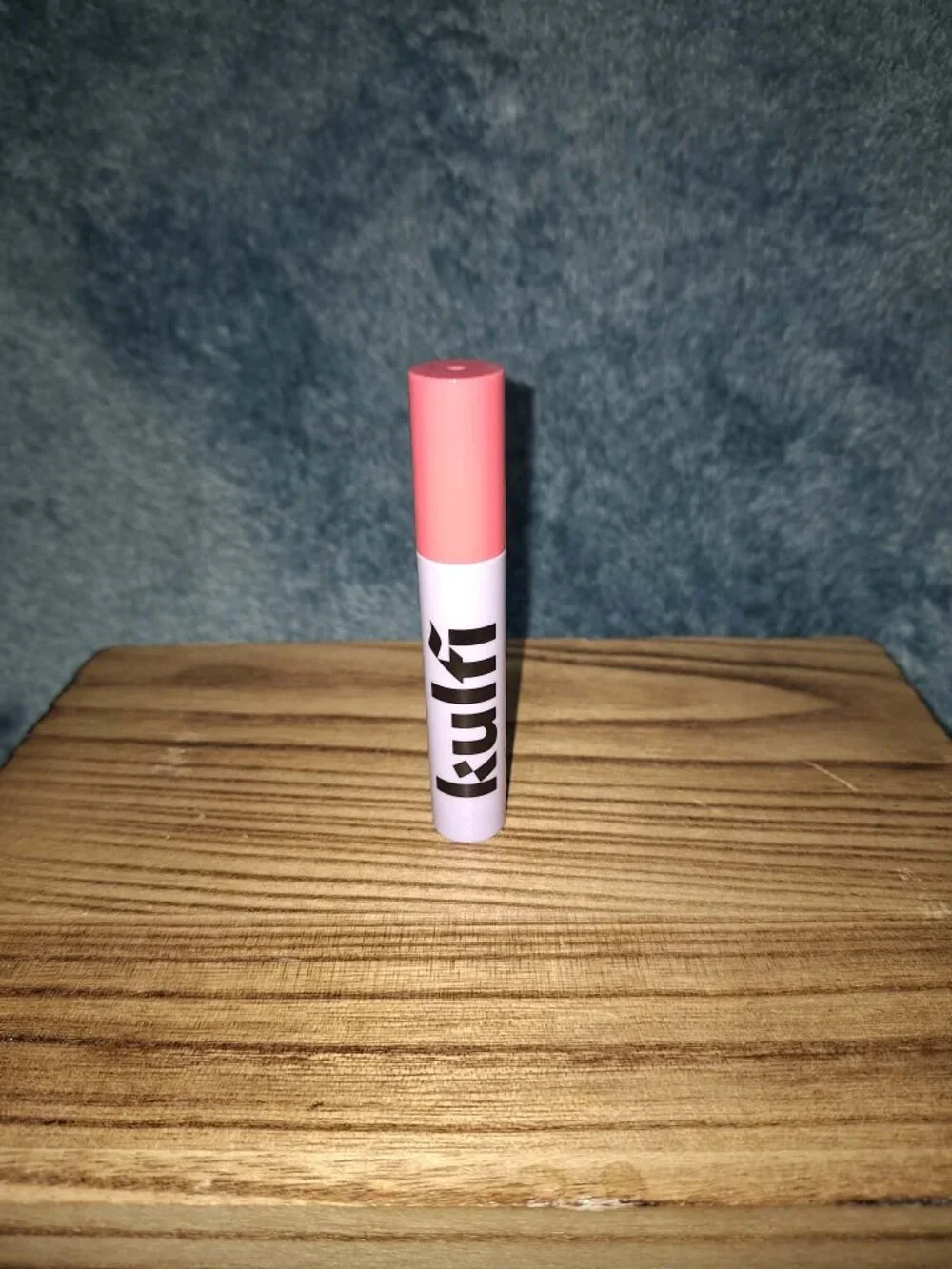 Kulfi Beauty Lassi Lips Staining Lip Oil, Guava 3.8 ml (0.12 fl. oz.)